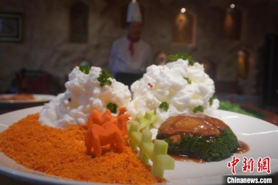 圖為敦煌菜代表菜肴展示。 九美旦增 攝 圖為敦煌菜代表菜肴展示。 九美旦增 攝