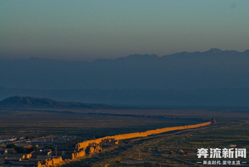 (圖片新聞)甘肅山丹漢明長城:蜿蜒蟠伏在(24194487)-20230725181654.jpg
