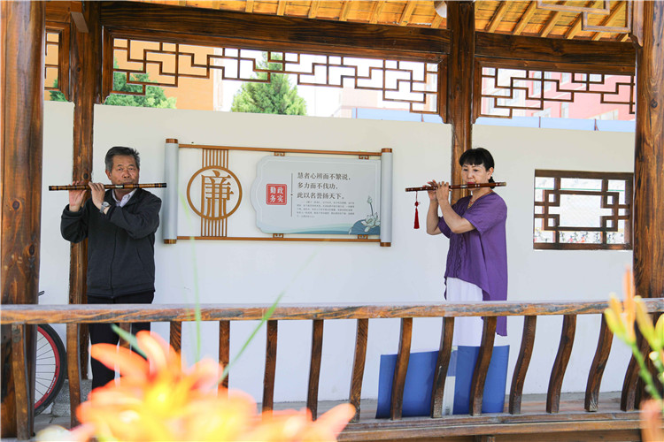 1698055984188469.jpg 03.jpg